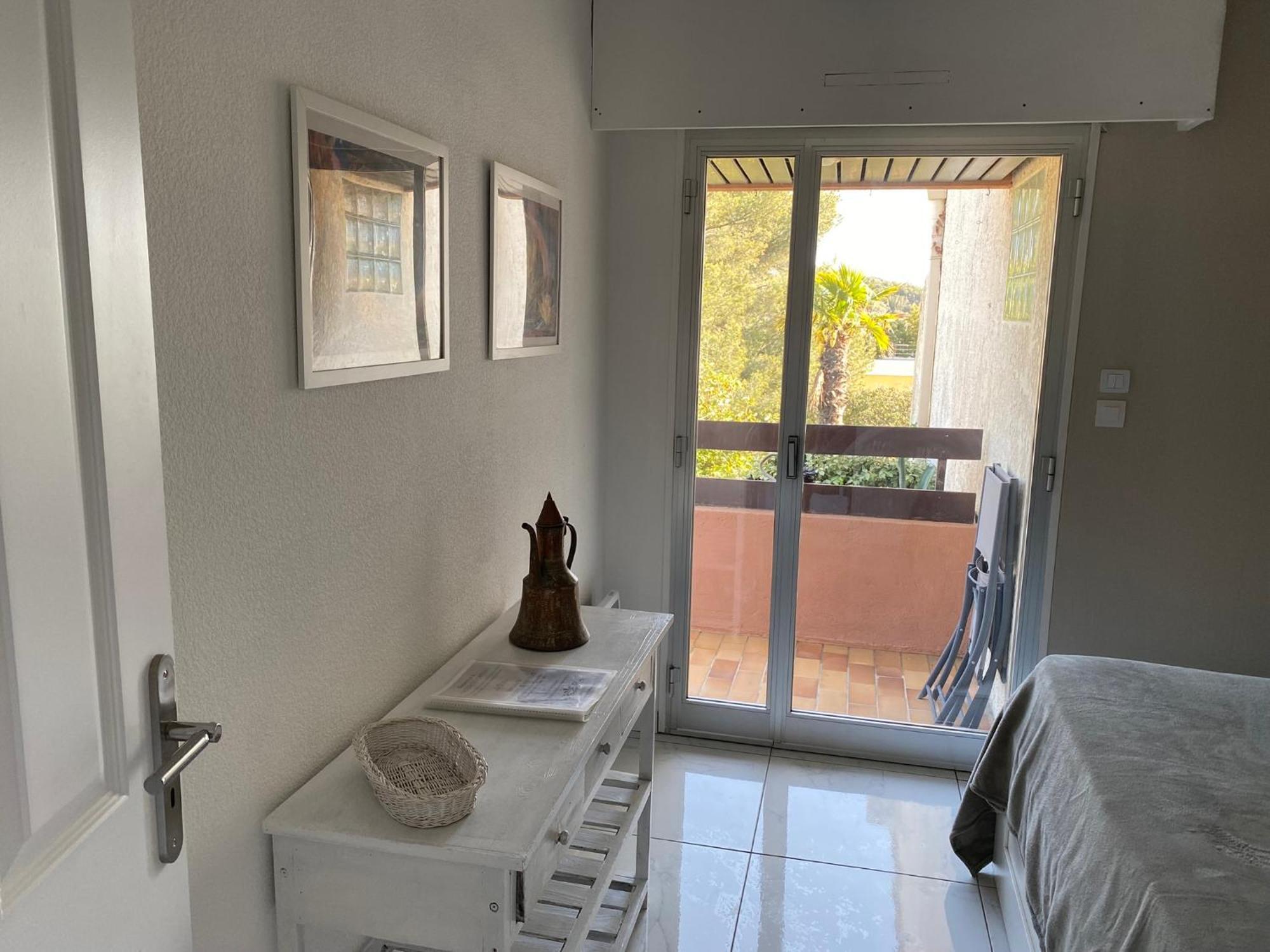Appartement Cosy A Sanary Plage De Portissol-Climatise-Parking Prive Exterior photo
